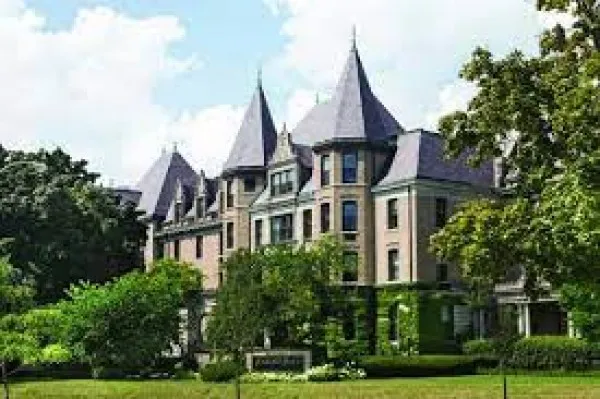 EASTCASTLE PLACE