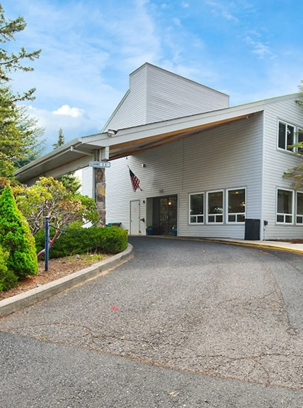Cascades of Bend Retirement Community