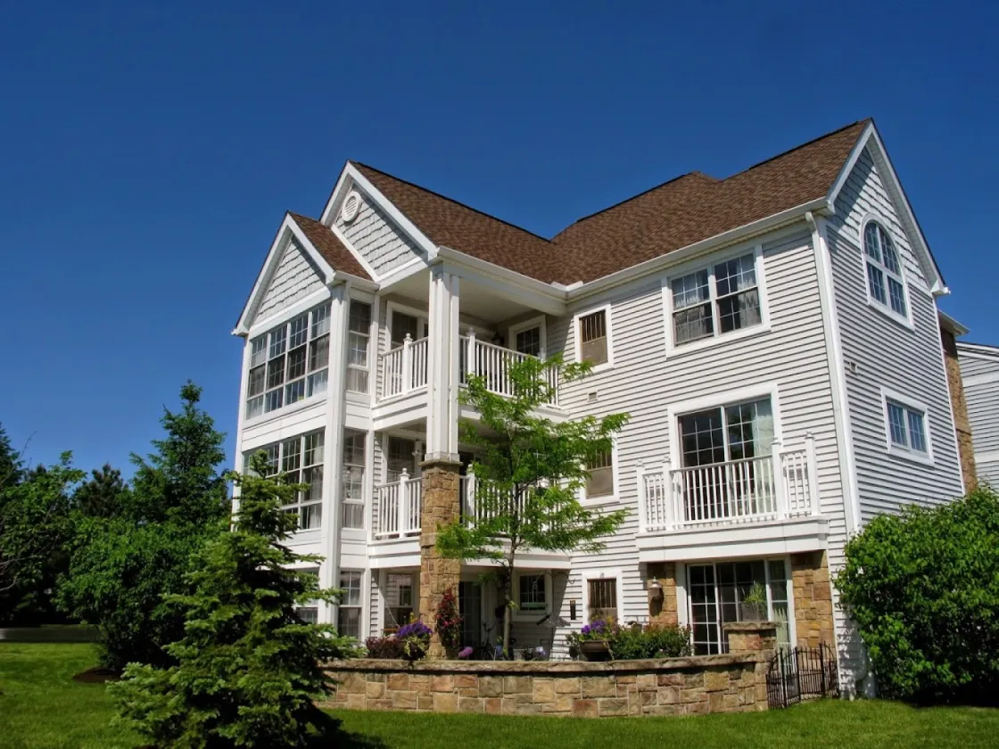 Laurel Lake Retirement Community