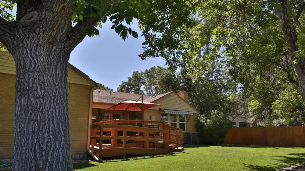 Lighthouse Assisted Living -Elizabeth House