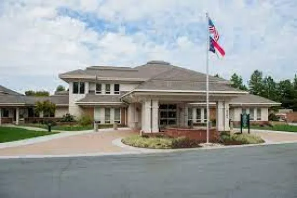 Twin Lakes Community