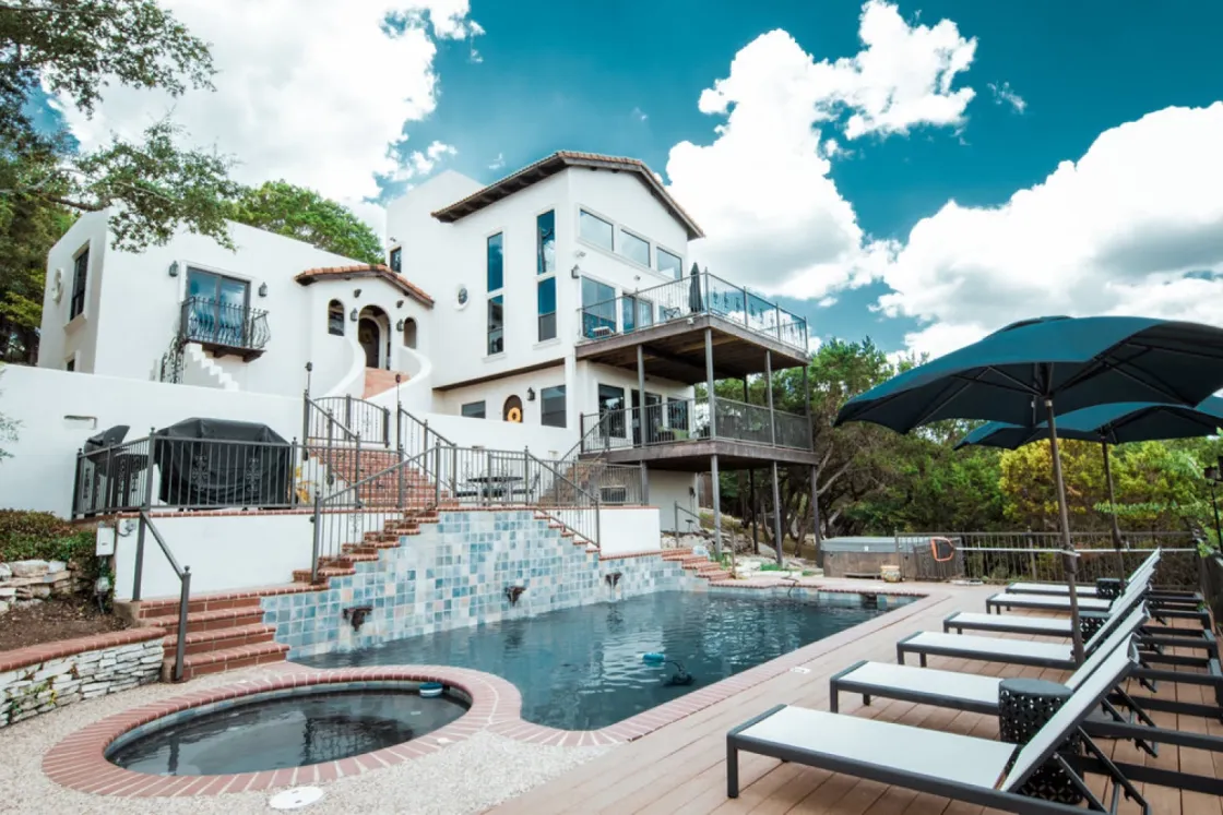 Casa Escondida