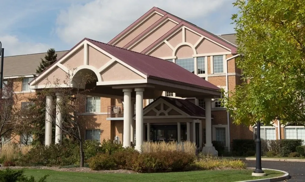 Regency New Berlin Senior Apartments
