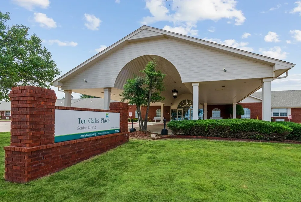 Ten Oaks Place