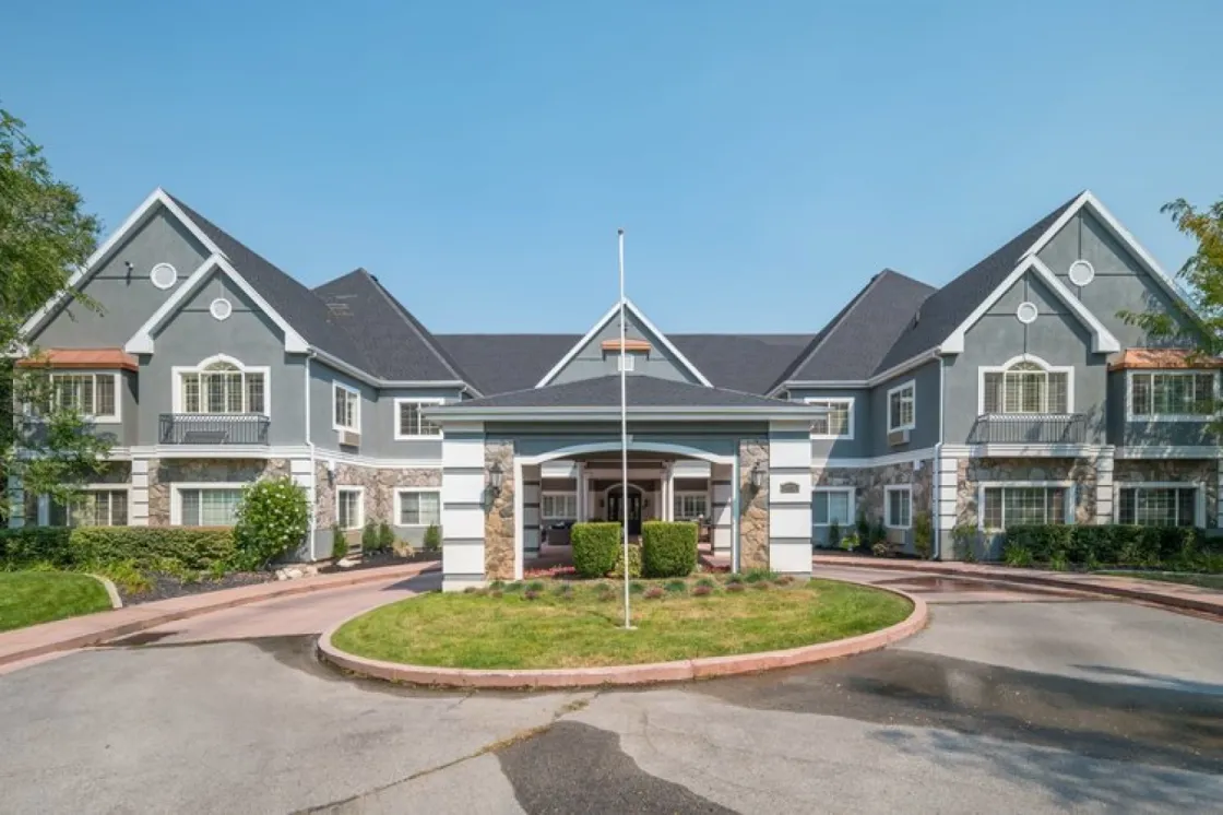 Oregon Manor Ltd