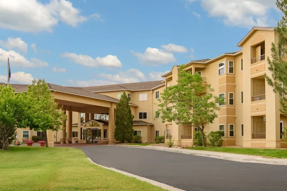 SUMMIT POINTE