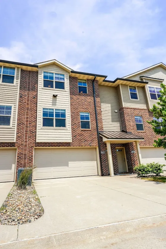 Maplewood Townhouses II