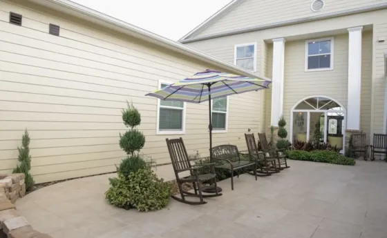 Apex Oaks Assisted Living and Memory Care