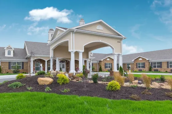 Benton House of Raymore
