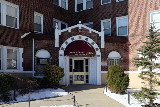 Carver Hall Apts