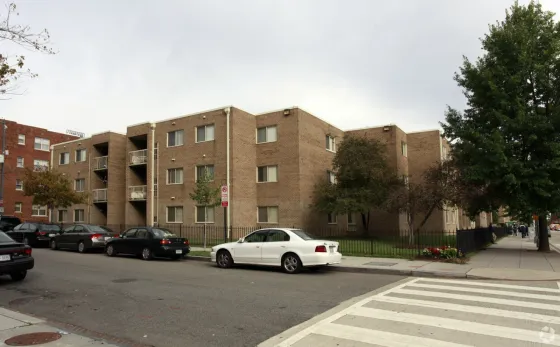 Columbia Heights Village Apts