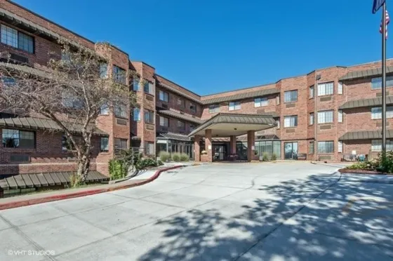 Crown Pointe Retirement Community