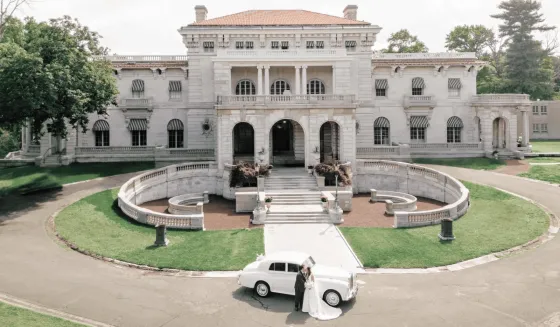 Elkins Manor