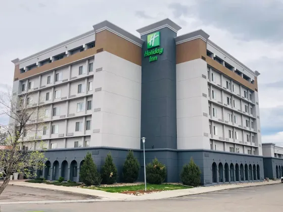 Hotel LifeStyle Senior Living