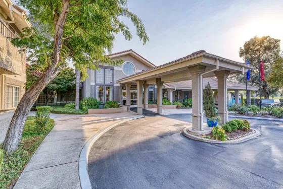 Pacifica Senior Living Fresno