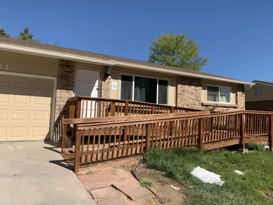 Planet View Assisted Living in Aurora