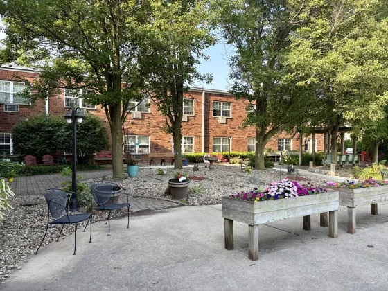 Rosewalk Village of Lafayette