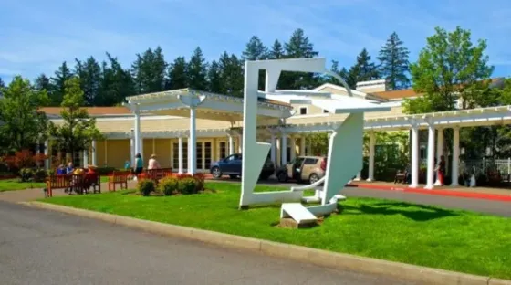 Rose Schnitzer Manor