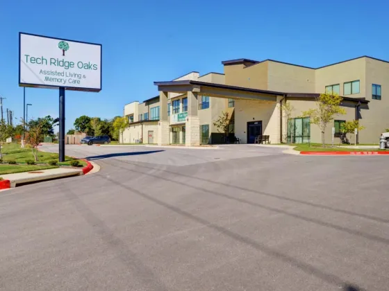 Tech Ridge Oaks