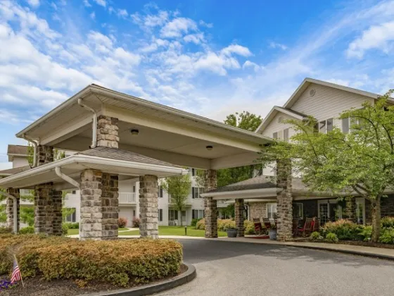 The Manor at Oakridge