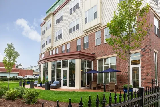 The Residence At Summer Street
