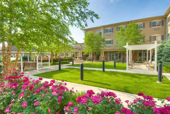 Westside Garden Plaza