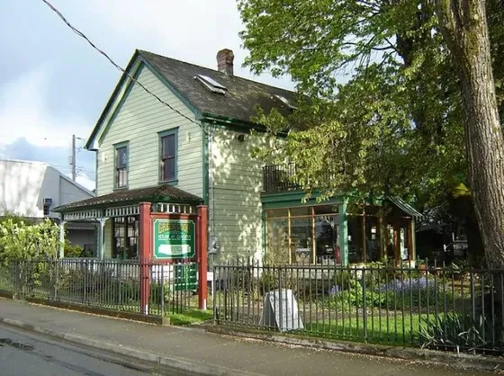 Green Door
