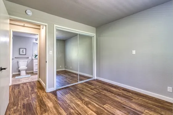 Oak Hill Apartments