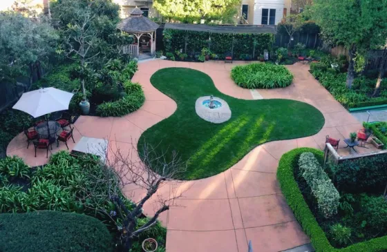 The Ivy at Golden Gate