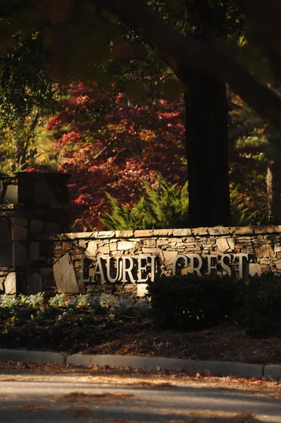 Laurel Crest