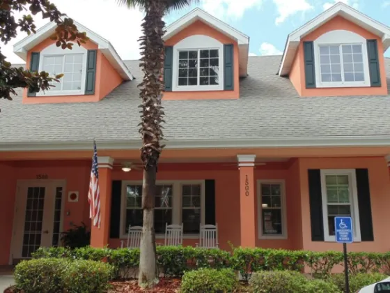 Hampton Manor at 24th Road