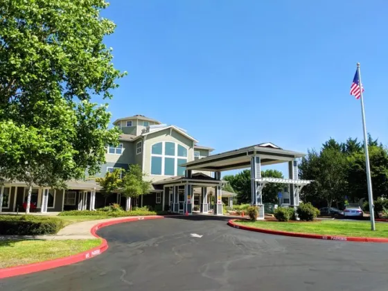 Silver Trail Apartments
